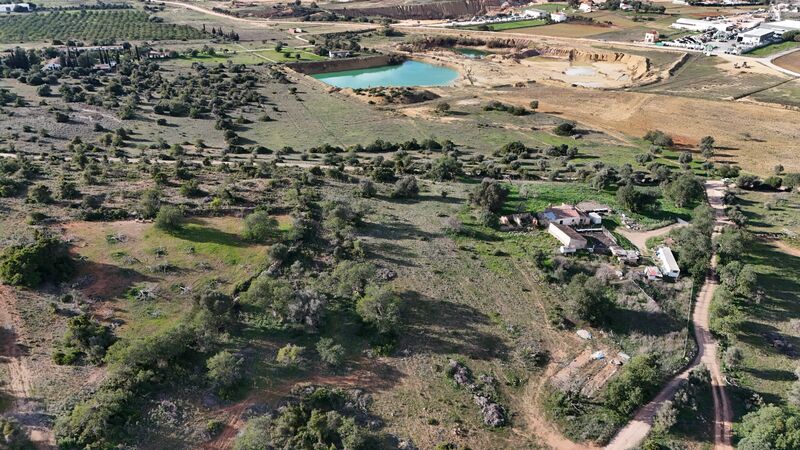 43 440 m²  Land plot with swimming pool in Silves