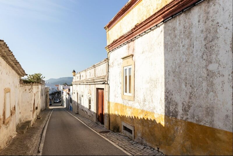 4 bedroom House with swimming pool in Loulé