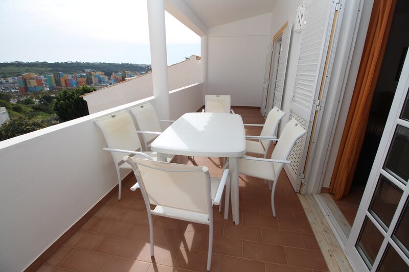 3 bedroom House with swimming pool in Albufeira