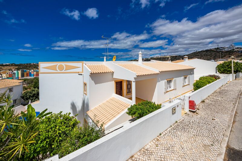 3 bedroom House with swimming pool in Albufeira