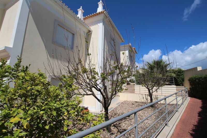 3 bedroom 142 m² House for sale in Albufeira, Algarve 