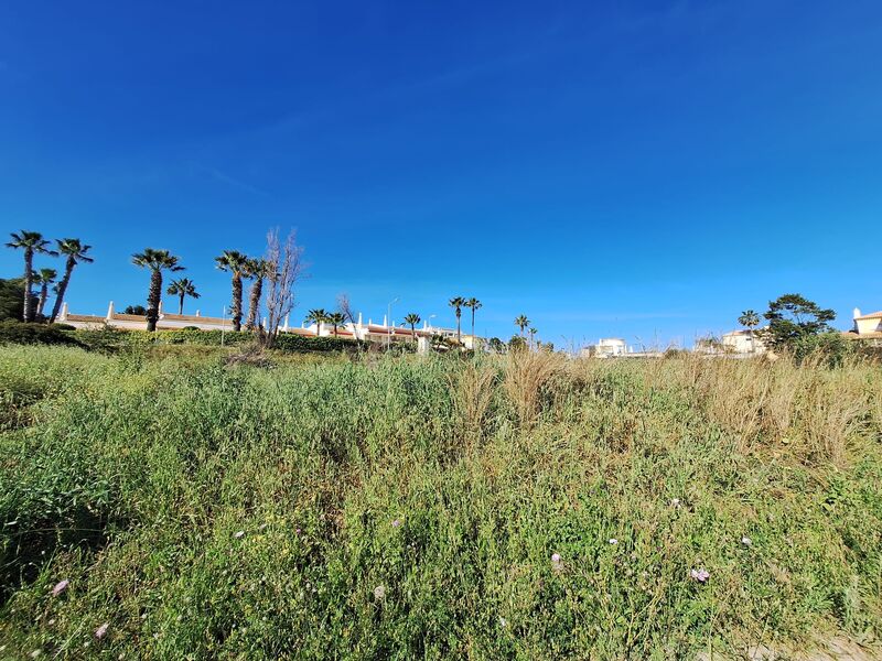 1 082 m²  Land plot in Albufeira