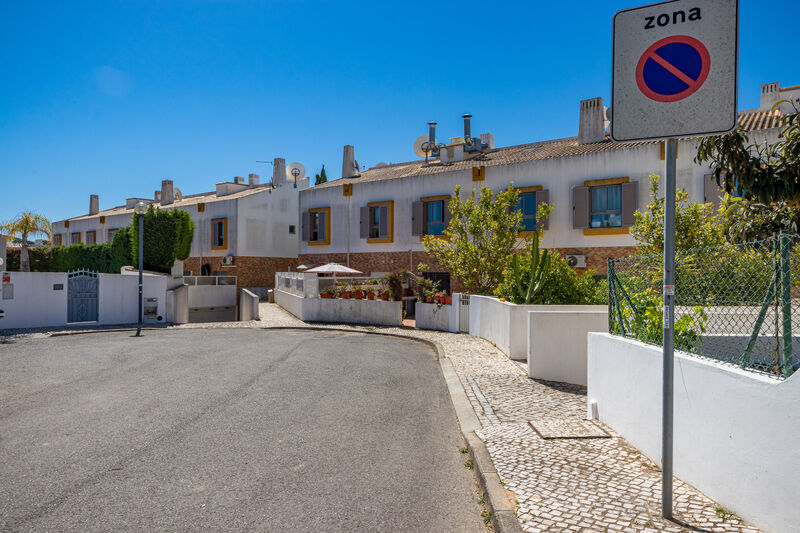  Commercial area in Albufeira