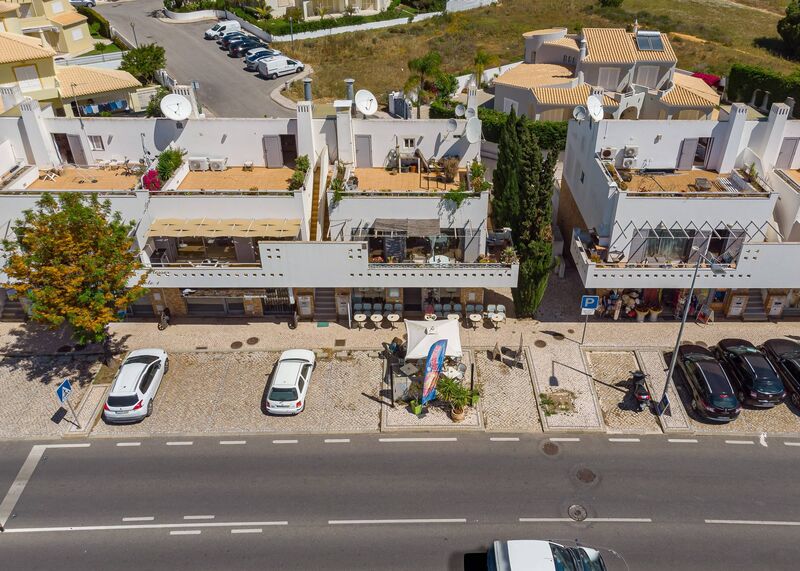  Commercial area in Albufeira