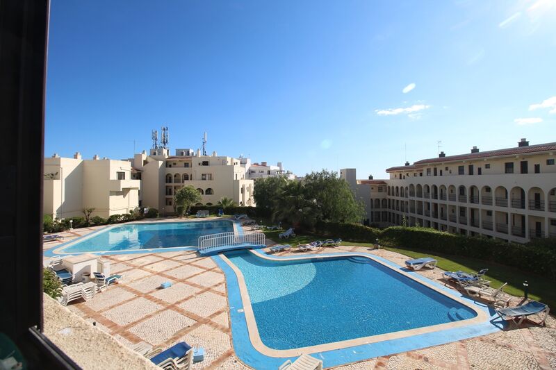 Apartamento com 2 quartos em Albufeira