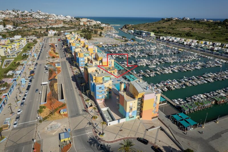 апартаменты T2 как новая Marina de Albufeira - бассейн, система кондиционирования, гаражное место, центральное отопление, экипированная кухня, гараж