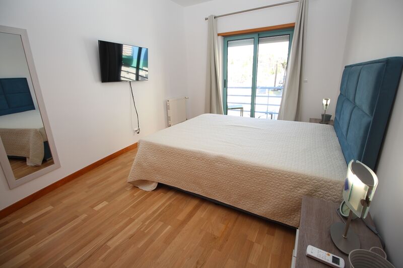 Apartamento com 2 quartos e piscina em Albufeira