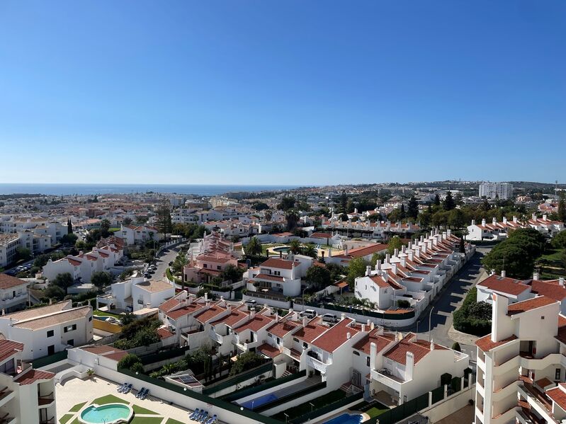 Apartamento com 2 quartos e piscina em Albufeira