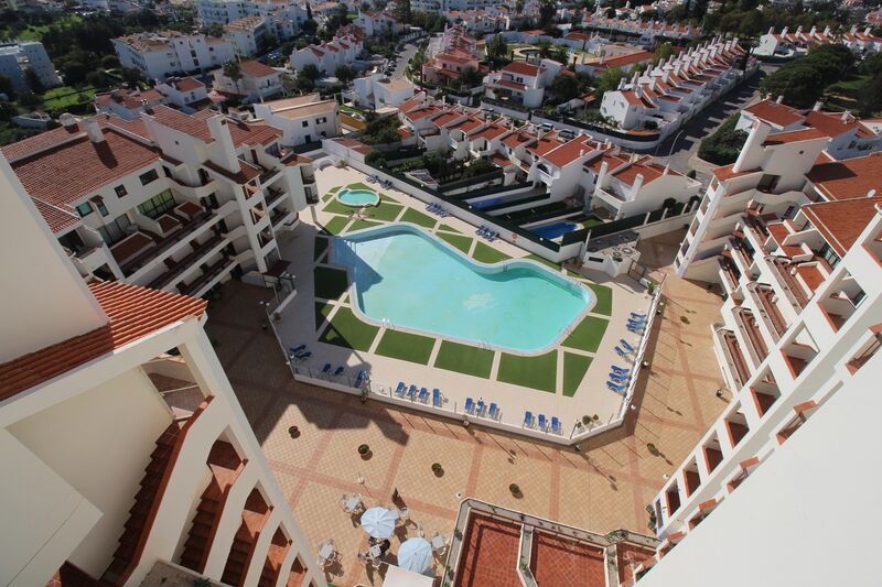 Apartamento com 2 quartos e piscina em Albufeira