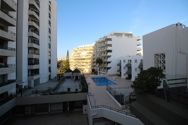 2 bedroom Apartment with swimming pool in Loulé