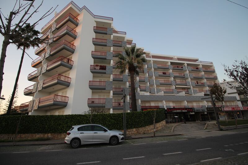 Apartamento Moderno no centro T2 Quarteira Loulé - arrecadação, garagem, varanda, piscina, lugar de garagem, vista mar