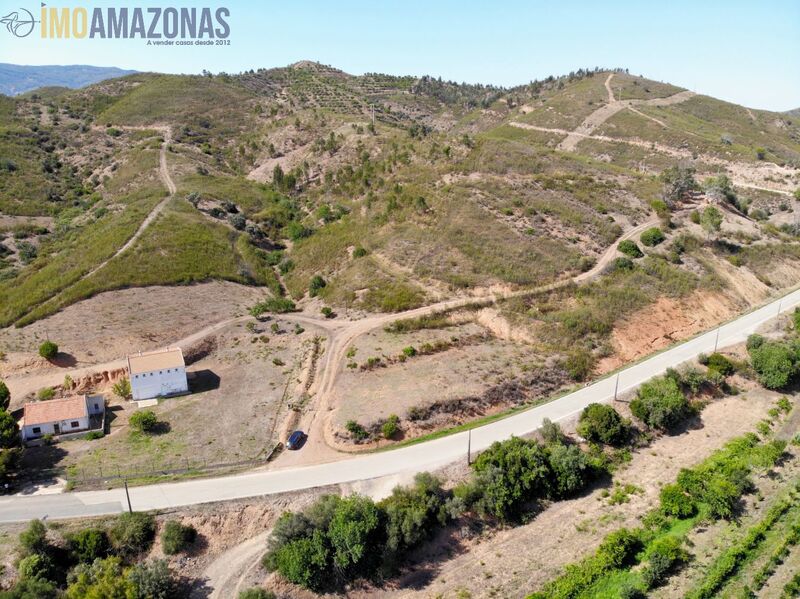 Farm V3 Alferce Monchique - garage, water hole, irrigated land, beautiful views