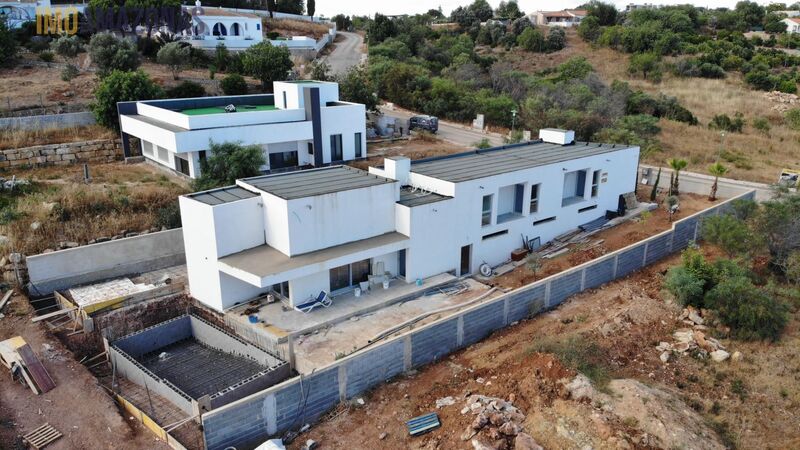 House 3 bedrooms Modern under construction Silves - swimming pool