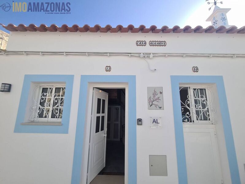 House 0+1 bedrooms Refurbished in the center Lagoa (Algarve) - equipped kitchen, air conditioning