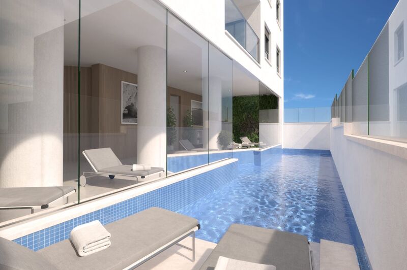 Apartamento T2 de luxo Portimão - chão flutuante, varandas, painel solar, equipado, chão radiante, banho turco, condomínio fechado, ar condicionado, piscina
