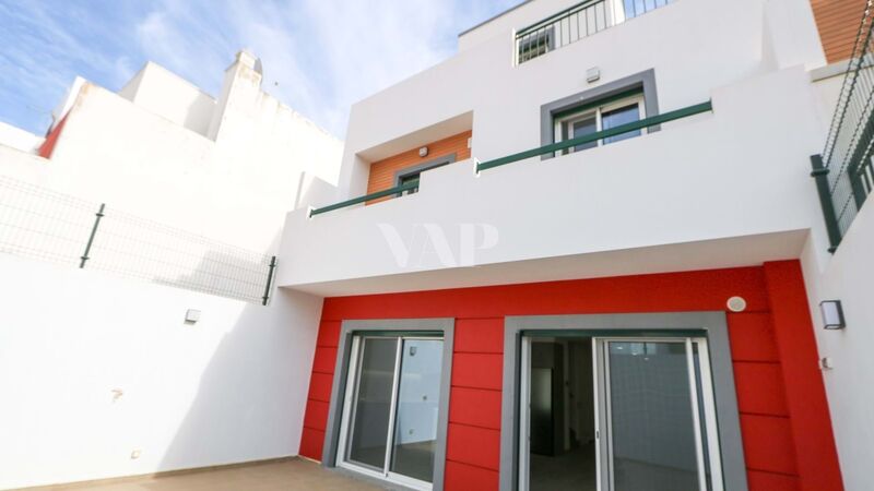 House V4 Luxury Olhão - balcony, double glazing, garden, barbecue, garage, terrace, air conditioning, balconies