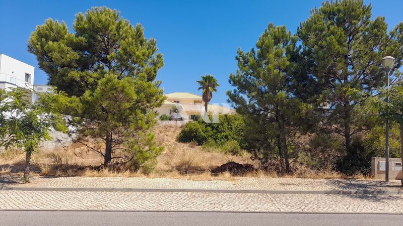 Land with 668sqm Fonte Santa São Clemente Loulé