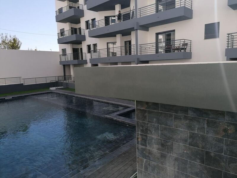 Apartment T2 neue in the center Peares Quelfes Olhão - gated community, swimming pool