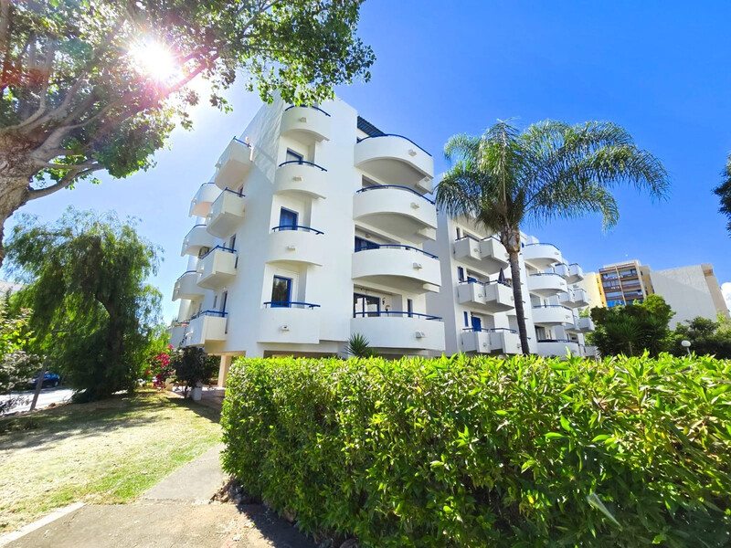 Apartment T2 Refurbished in the center Vilamoura Quarteira Loulé - equipped, air conditioning, balconies, balcony