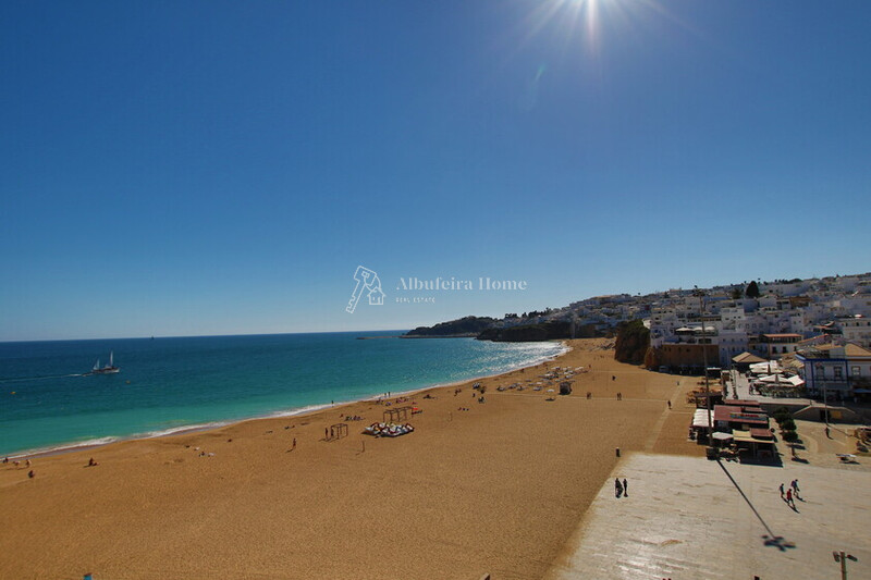Apartment new sea view 2 bedrooms Albufeira - swimming pool, kitchen, balconies, sea view, garage, terrace, balcony, air conditioning, quiet area