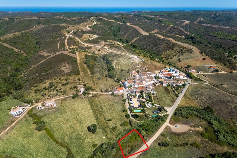 Land Rustic with 1000sqm Vila do Bispo