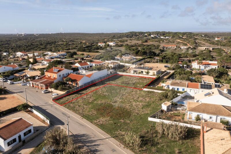 Terreno com 875m2 Sagres Vila do Bispo