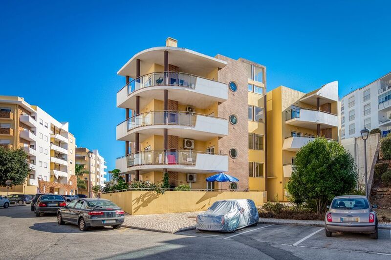 Apartamento T3 São Gonçalo de Lagos - varanda, lugar de garagem, ar condicionado, arrecadação, terraço, garagem