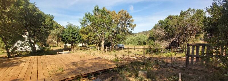 Land Agricultural with 4250sqm Aljezur - water, electricity