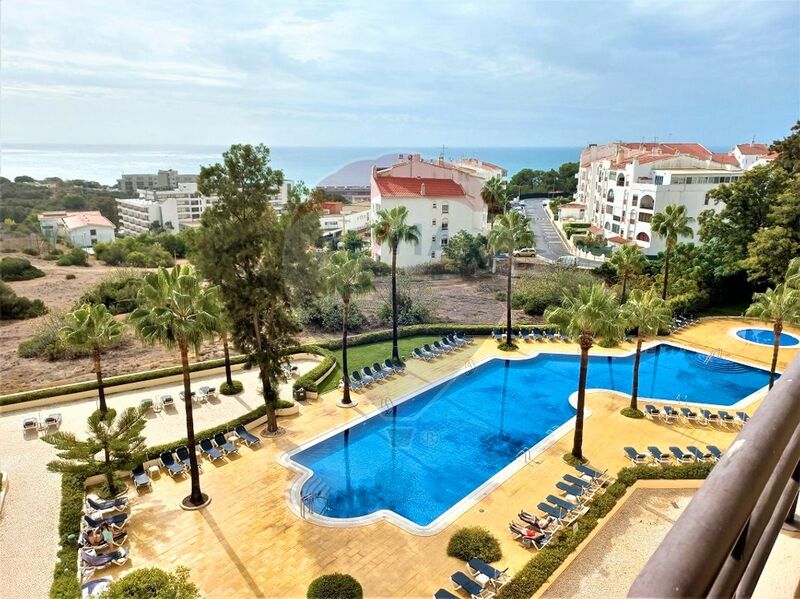 Apartment T0 Renovated near the beach Albufeira - equipped, balcony, swimming pool, sauna, air conditioning, sea view
