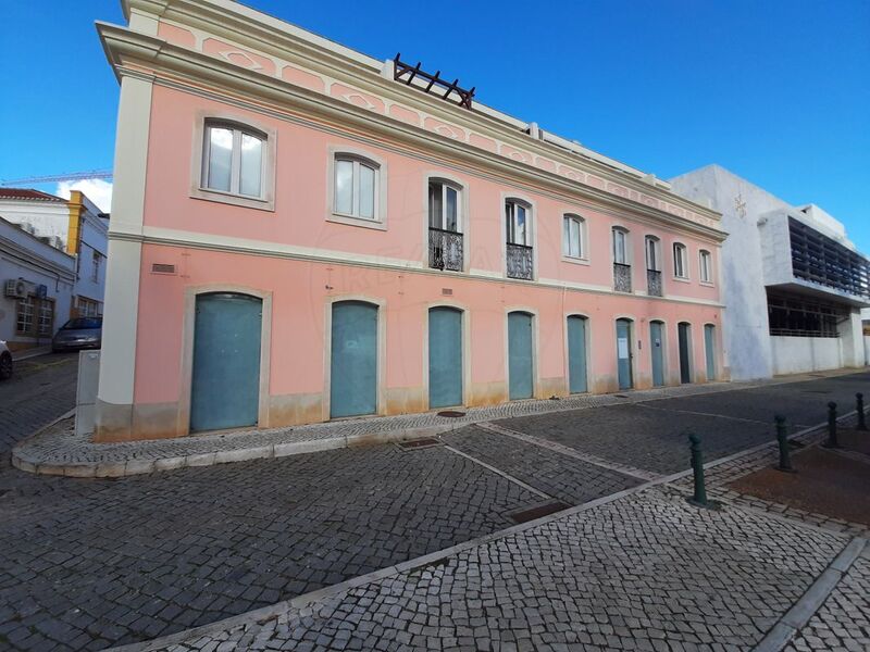 Shop in the center Silves