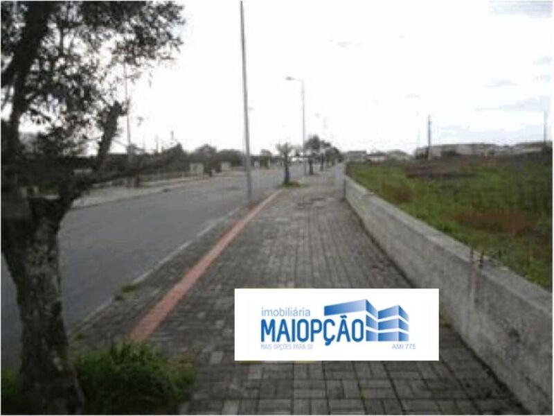 Plot in residential area São Bernardo Aveiro - easy access