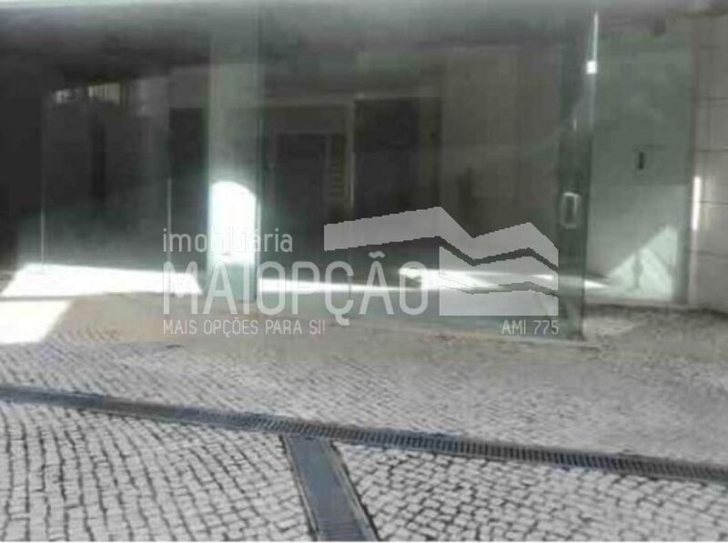 Shop Buarcos Figueira da Foz - easy access