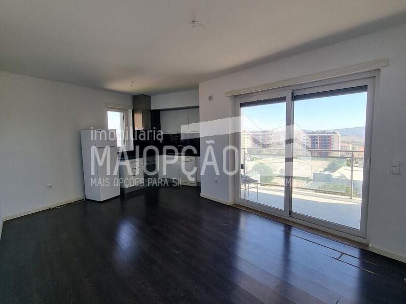 Apartamento T2 Covilhã - parqueamento