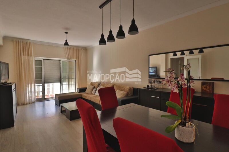 Apartamento T3 Remodelado Bragança - 1º andar, lareira, varandas