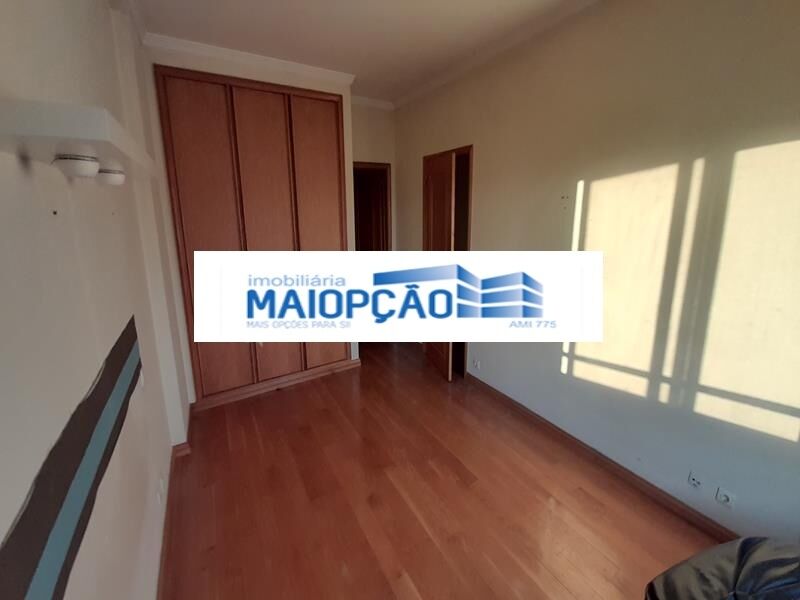 Apartment T3 Madalena Vila Nova de Gaia - ,