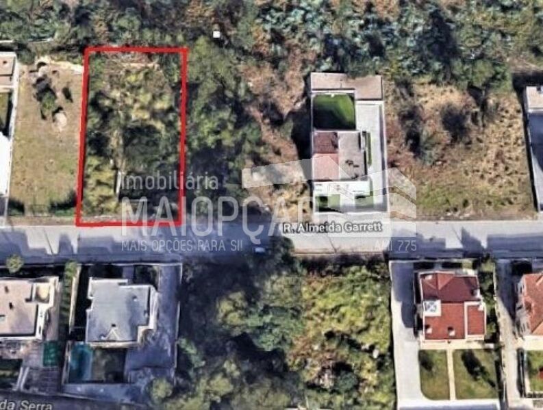 Plot Urban with 649sqm Vila Nova de Gaia - garage, great location