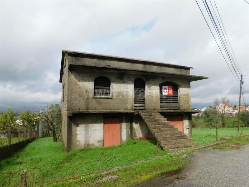 Land with 3200sqm São Romão Seia