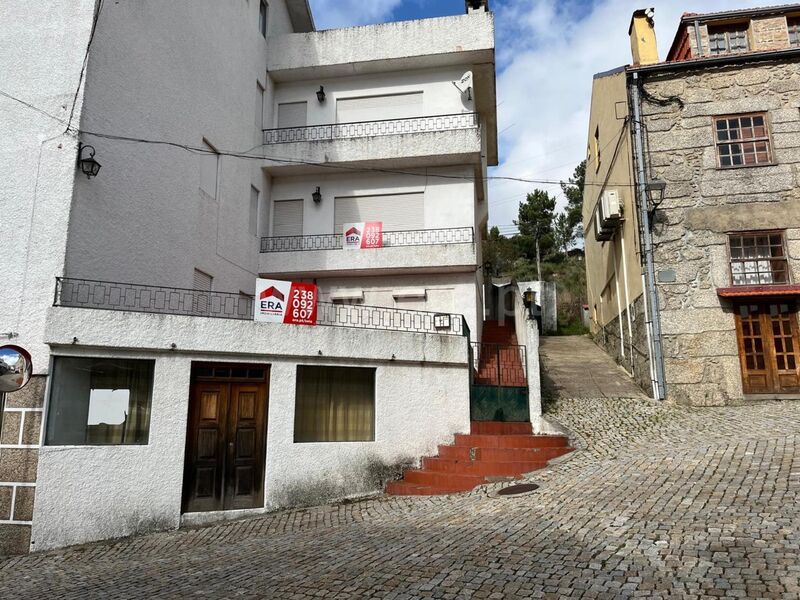 House Isolated Sabugueiro Seia - terrace, garage, attic, central heating, swimming pool