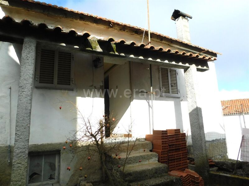 House 3 bedrooms Nespereira Gouveia