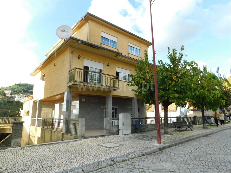 Apartamento T2 Loriga Seia - aquecimento central, caldeira, varanda