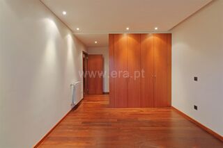 -611453200_apartamento-t3-porto-paranhos_14_1_1453200_17798323_2_1_GgtoZAK_2fjZCdWsXp9lANeKPoUy12GUNI5vshBLWWHHvEB8h4ZPpqcw_.jpg